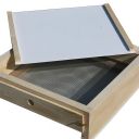 varroadno-nerez-stand-02.jpg_1 Celozasíťované varroa dno - nerez - celodřevěný úl Thumb