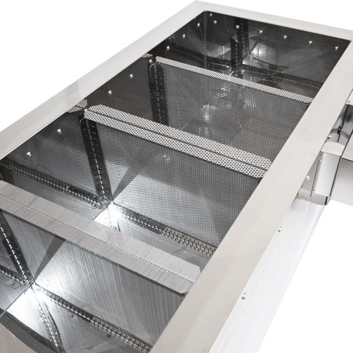 Nádoba na med s kaskádovým sítem a krytem Mellarius