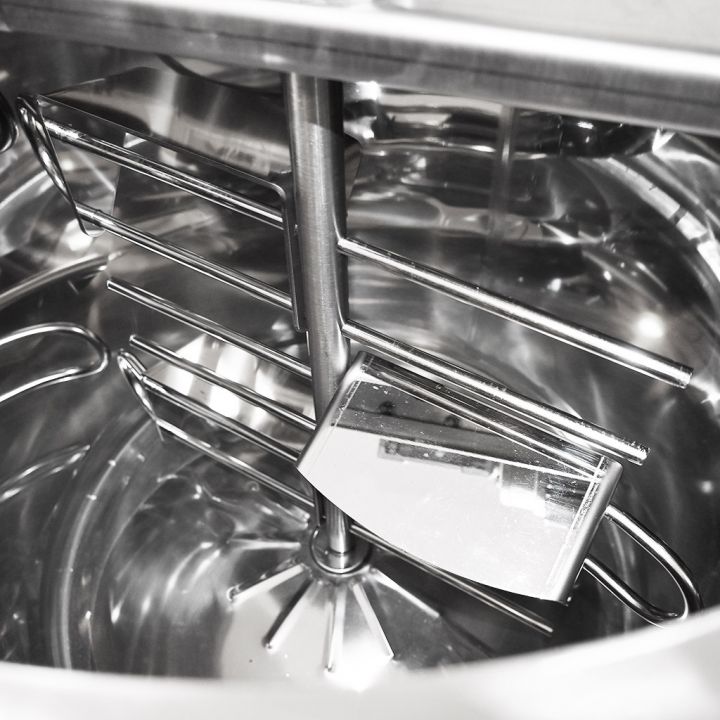 Zařízení k pastování s ohřevem Mellarius MaxiLine 230 V obj. 185 kg - automat