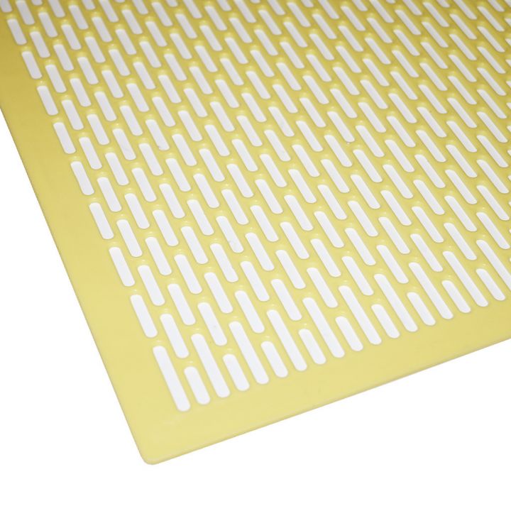 Mateří mřížka - střídavá - litý plast - 500x500 mm