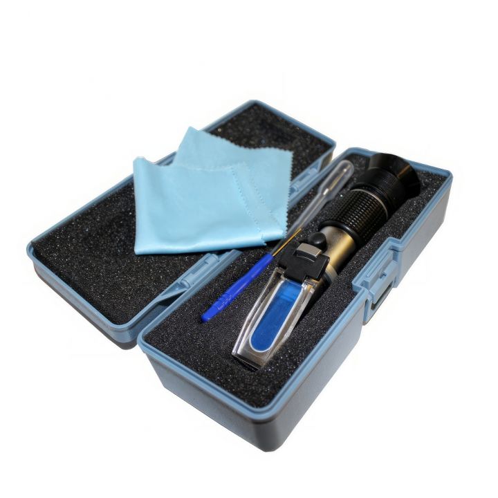 Refraktometr na med Catania ATC - cukroměr pro měření obsahu vody v medu