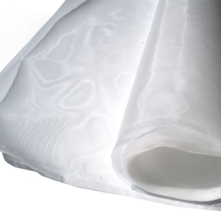 Uhelon v metráží - 550 mic. šířka 104