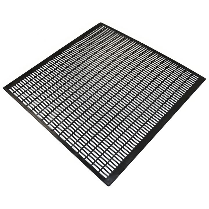 mrizka-cer-417x417-4.jpg_1 Mateří mřížka 417 x 417 - černý litý plast - AKCE