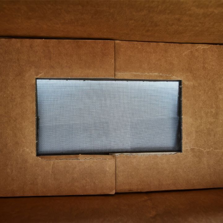 Krabice na oddělky 39 x 24 - rozložená + síťka