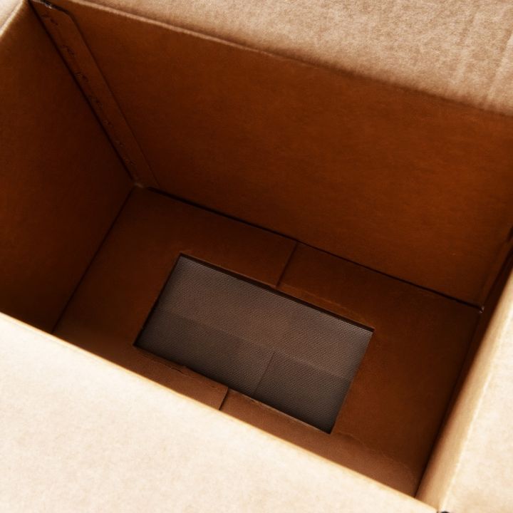 Krabice na oddělky 39 x 24 - rozložená + síťka