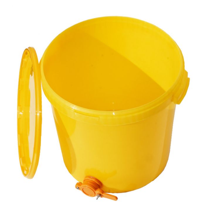 0477-staceci-nadoba-plast-40-25-04.jpg_15 Nádoba na stáčení 40 kg s ventilem - žlutá