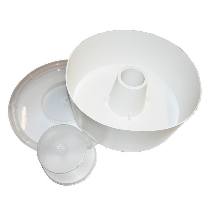 Krmítko objem 1,8 litrů - plast