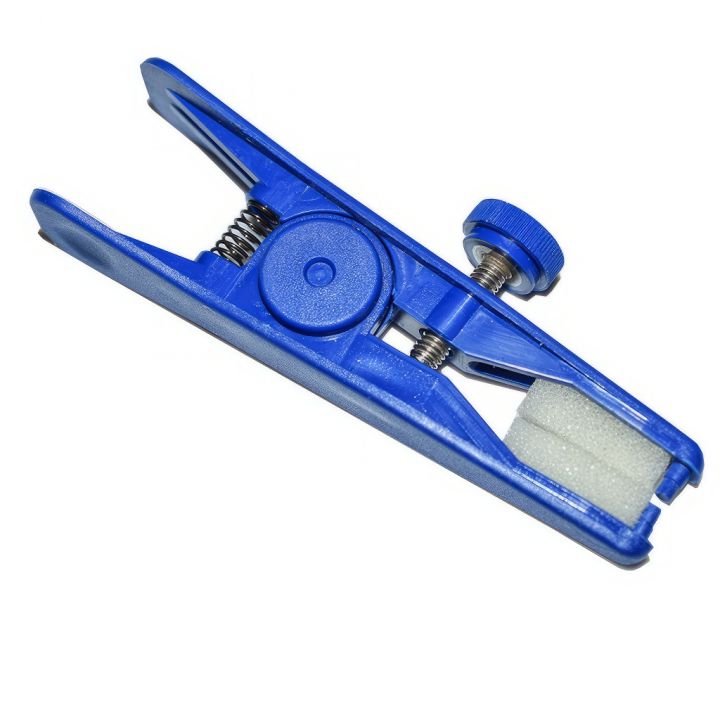 Kleště k značení včelích matek