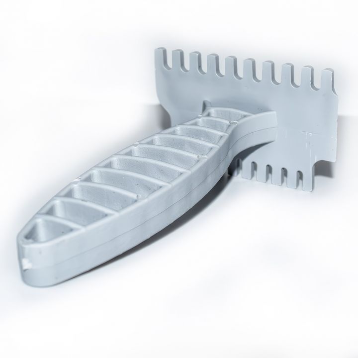 Škrabka k čištění mateří mřížky - plast