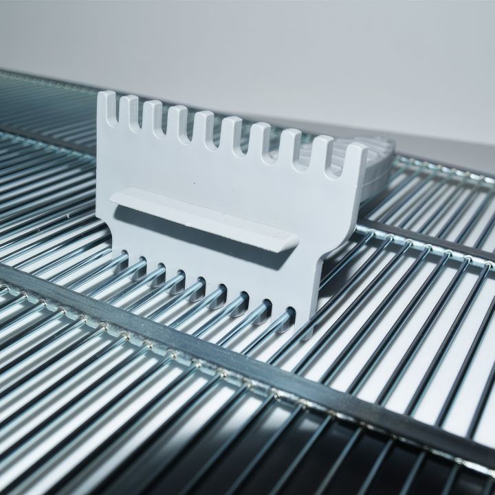 Škrabka k čištění mateří mřížky - plast