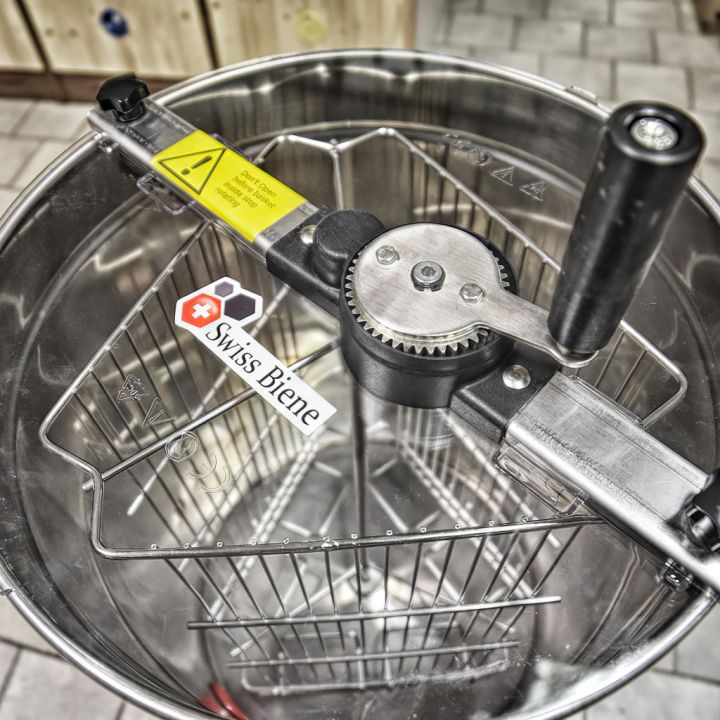 Medomet Swiss Biene 3.r. ruční s nohami P40