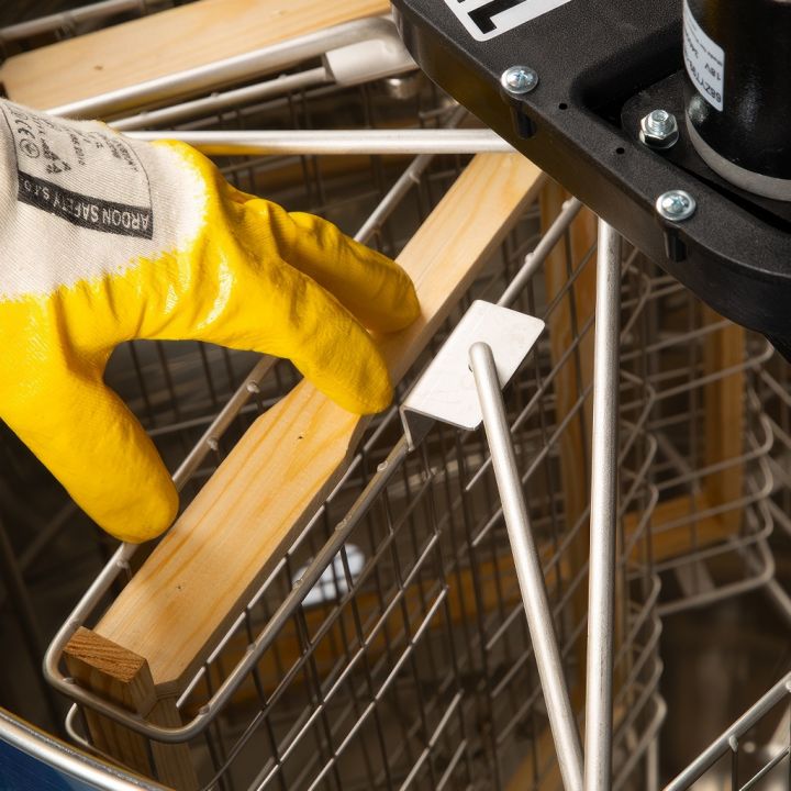 Medomet Łysoń Basic 4 r. Ručně zvratný klika P60