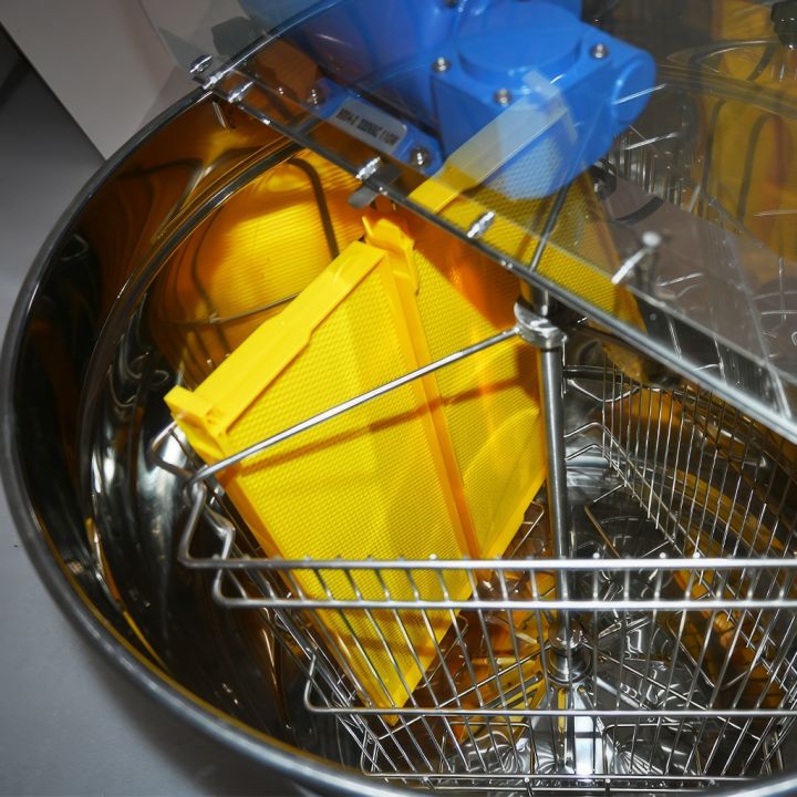 melarius-medomet-50.jpg_1 Medomet Mellarius MaxiLine 3 r. s 230V el. pohonem P52