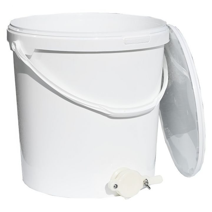 staceci-nadoba-na-med-25l-bila3.jpg_1 Nádoba na stáčení 25 kg s ventilem - bílá