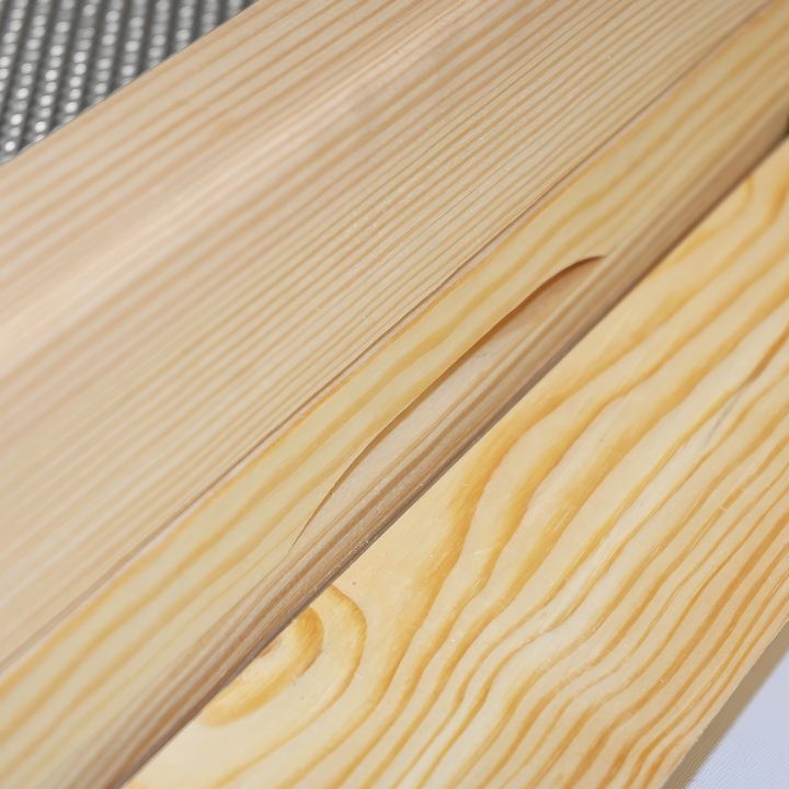 varroa-dno--39-s-vysouvaci-sitovinou-07.jpg_1 Varroa dno s vyjímatelnou siťovinou - včelí úl 39x