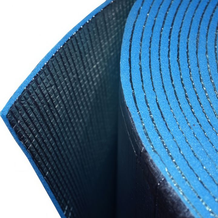 Hliníkem potažená XPE izolační pěna 8mm - role - 1,35 x 22,5 m