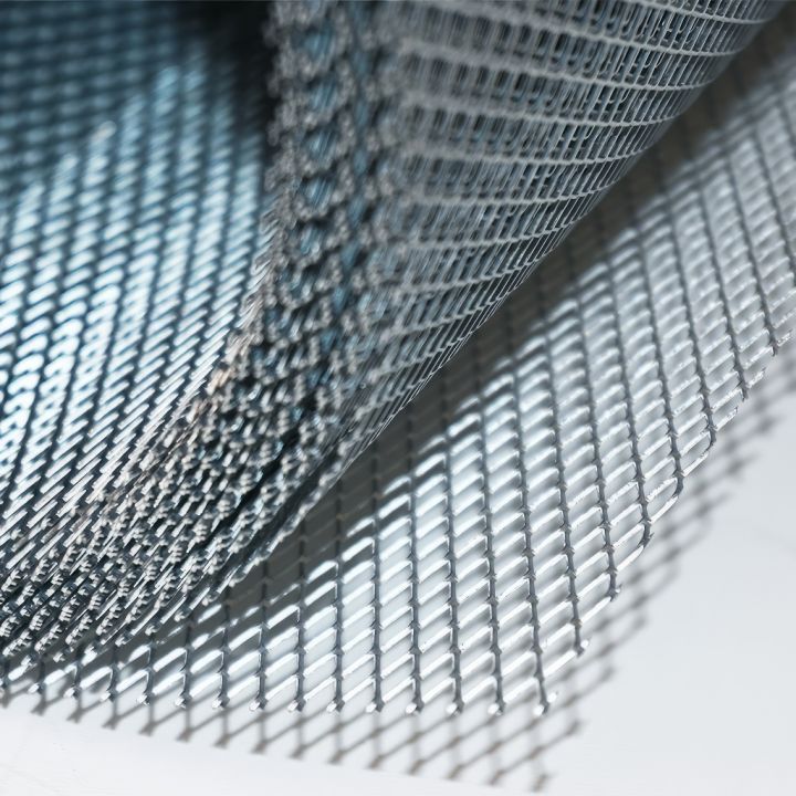 Včelařské pletivo - Tahokov pozink 3/0,6 - šířka 42 cm - role 10 m