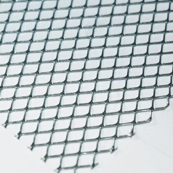 Včelařské pletivo - Tahokov pozink 3/0,6 - šířka 42 cm - role 10 m