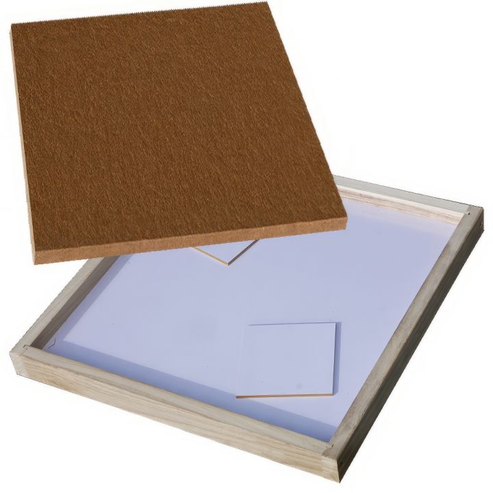 2525-dadant-usblatt-innendeckel-034.jpg_1 Dadant US - 12 R vnitřní krmíci víko