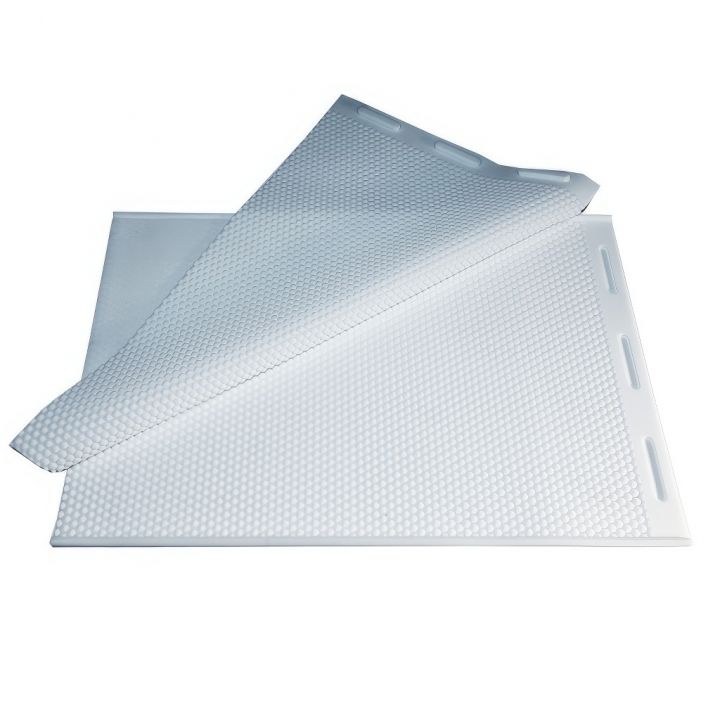 silikonovava-forma-mezisteny-23-05.jpg_1 Silikonová forma na svíčky s vzorem včelí buňky - 390x260 mm