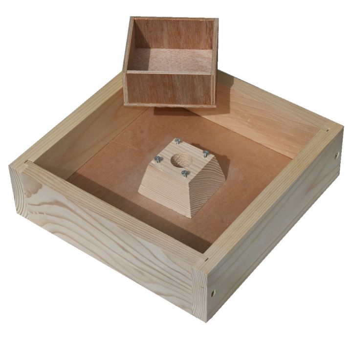 14422-stropni-krmitko-pro-mini-plus-03.jpg_1 Stropní krmítko pro Mini Plus
