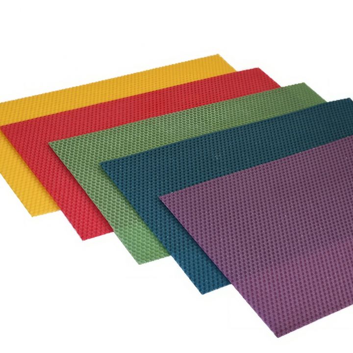 barevne-mezisteny-2206-07.jpg_1 Mezistěny z včelího vosku - barevné (na svíčky) 37x21,5 - Vašek