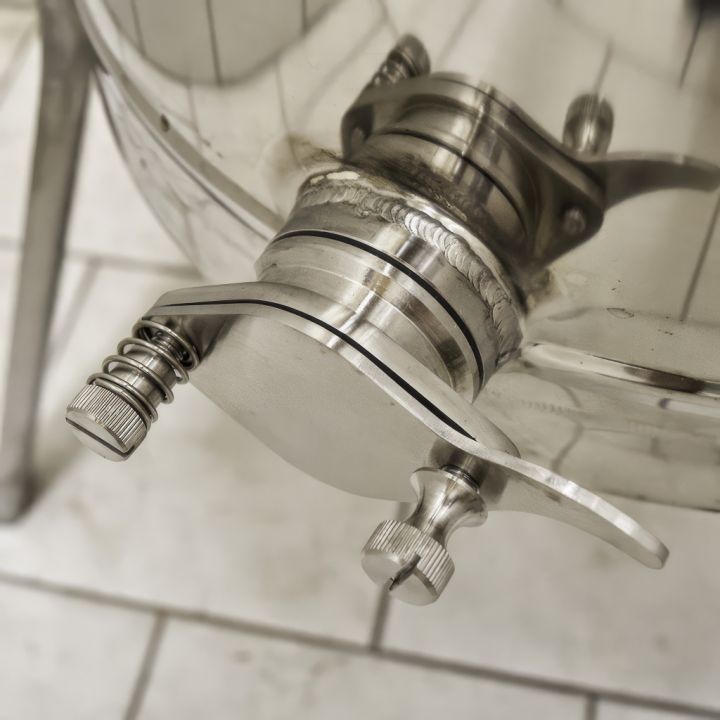 Medomet Swiss Biene 3 r. el. pohon 230V - P40