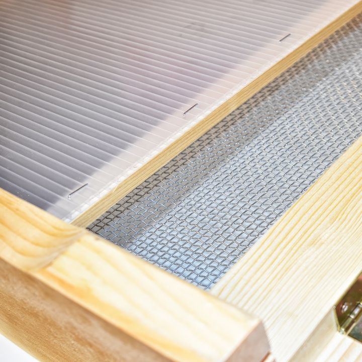 suplik-do-varoa-dna-01.jpg_product Vysouvací šuplík do varroa dna