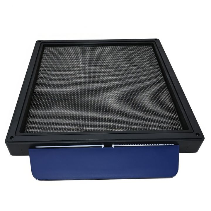 dno-da-plastove-39x24-01.jpg_product Plastové zasíťované dno - 39x24