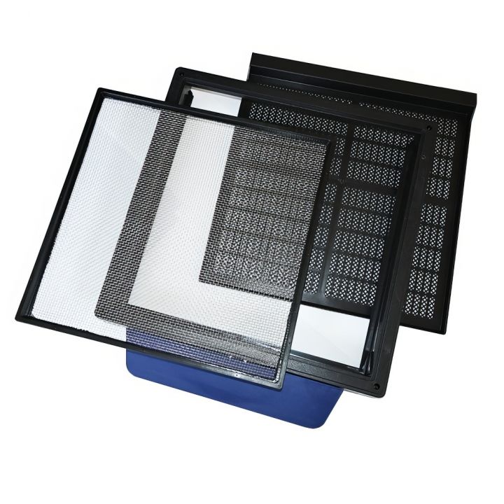 dno-da-plastove-39x24-01.jpg_product Plastové zasíťované dno - 39x24