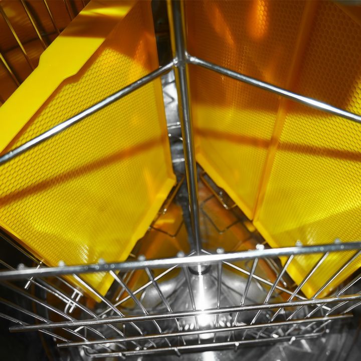 M120-medomet-3-ramky-rucni-08.jpg_1 Medomet Mellarius MiniLine 3 r. ruční s nohami P52