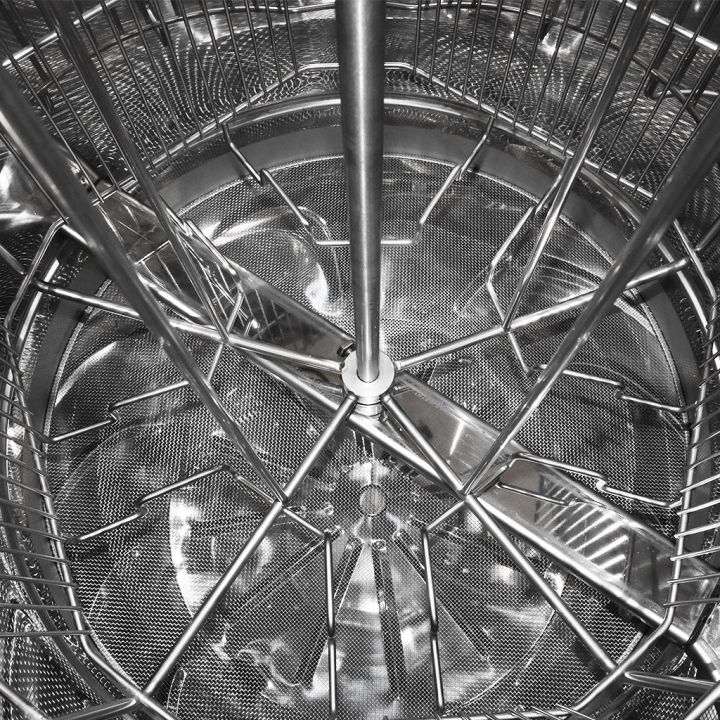 M129-medomet-s-nadobou-optiline-5-10r-elektricky-14.jpg_1 Medomet s nádobou Mellarius OptiLine 5/10 r. s 230V el. pohonem P52