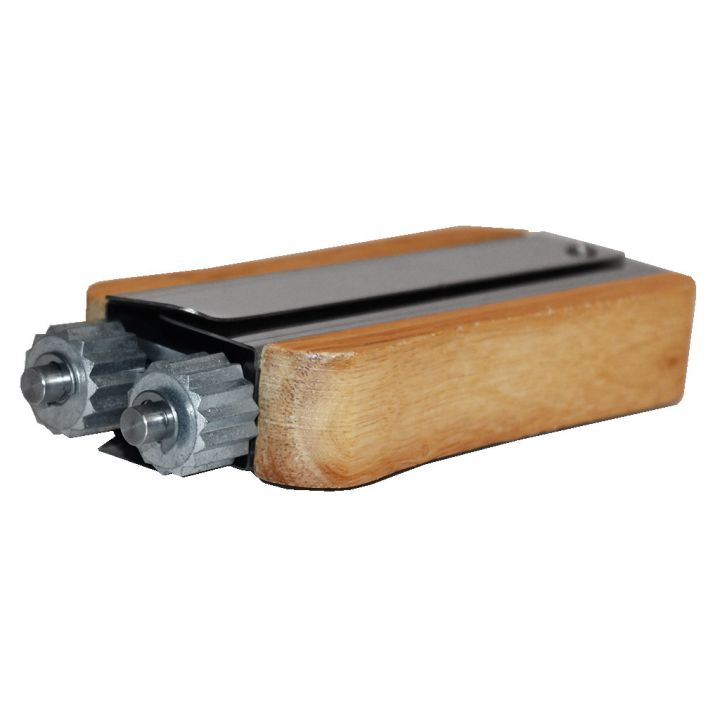 Napínák drátku (zvlňovač) - dřevěný