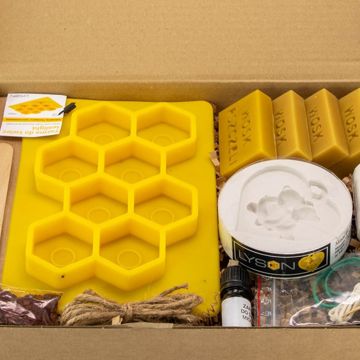 Kreativní sada na výrobu svíček - včelí motiv