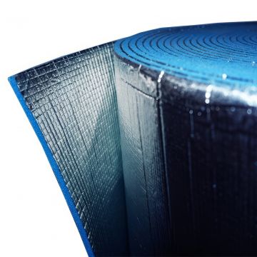 Hliníkem potažená XPE izolační pěna 6mm - role - 1,35 x 22,5 m