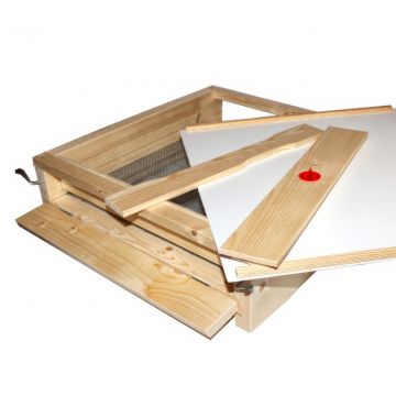 Celozasíťované varroa dno - celodřevěný úl + šuplík + mřížka